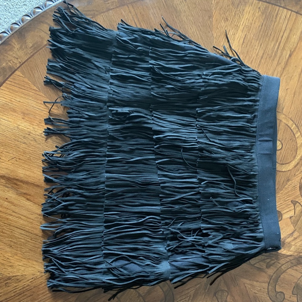 Express fringe xs skirt